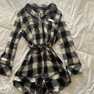 Victoria’s Secret Flannel Sleep Romper *Like New*